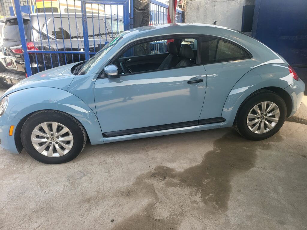 Volkswagen/Beetle (A5) (2011-2019) Light Blue