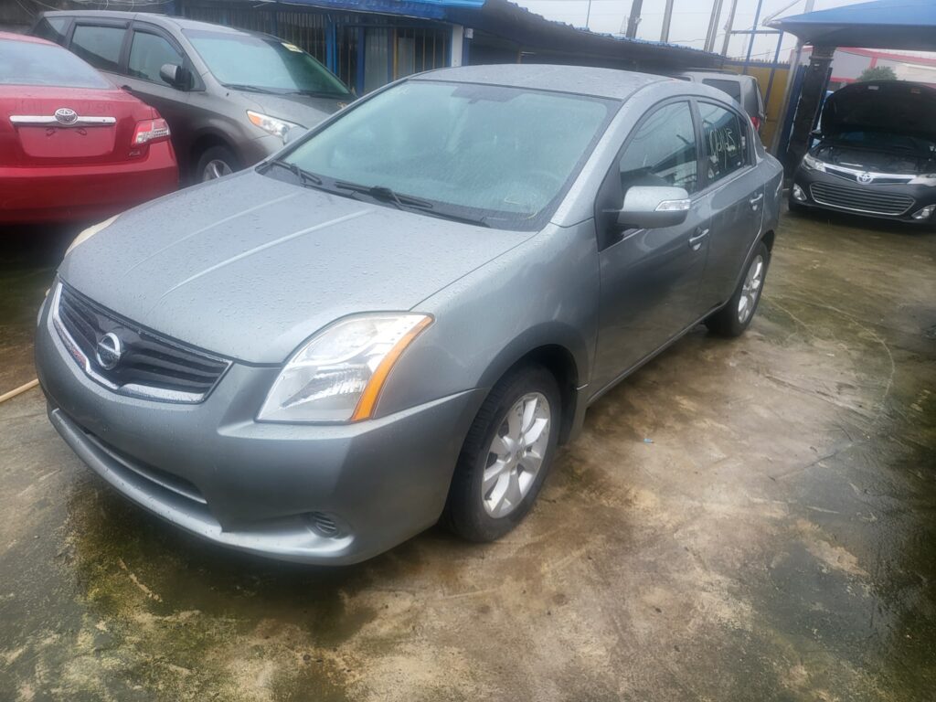 Nissan Sentra 2.0 2012 Gray